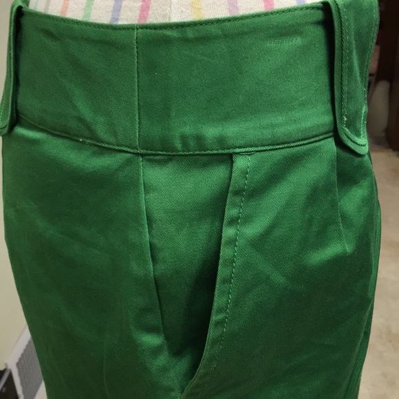 Kelly green Mini skirt with pockets - Picture 3 of 4